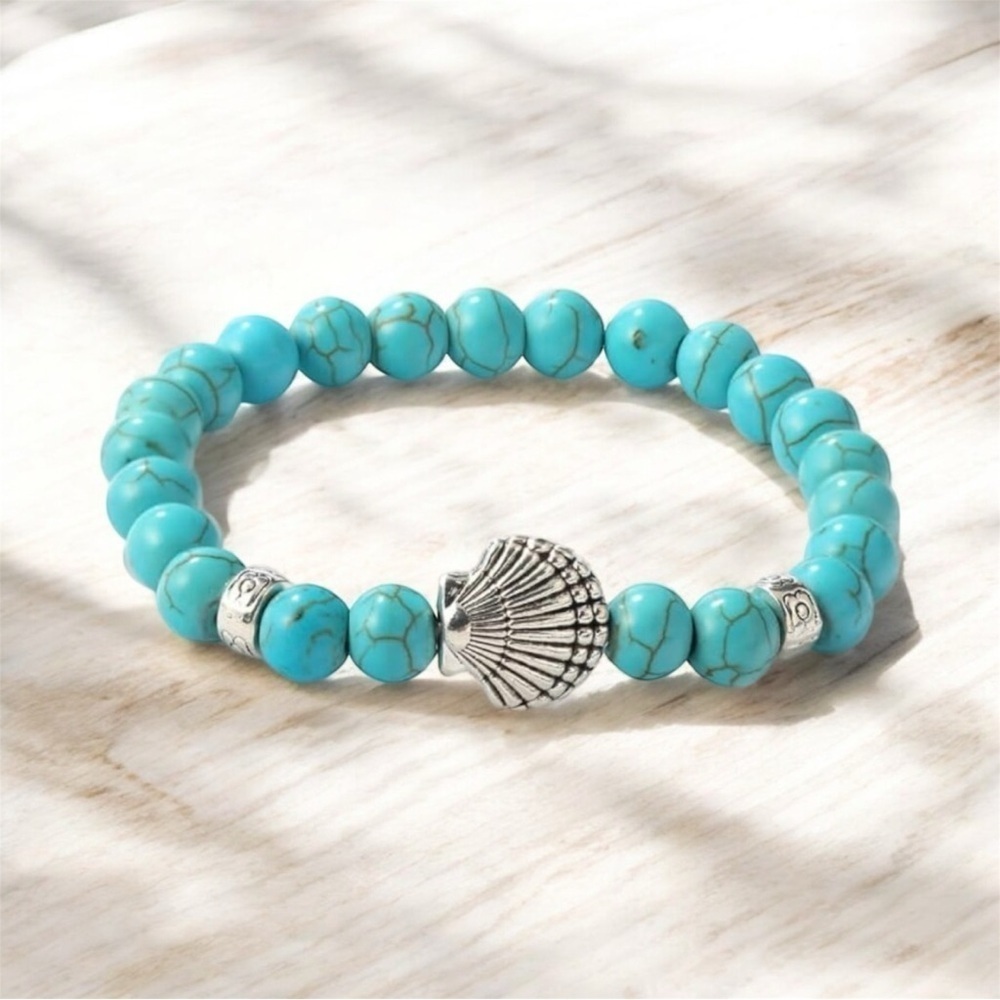 NWT Boho Seashell Turqoise Bead Stretch Bracelet